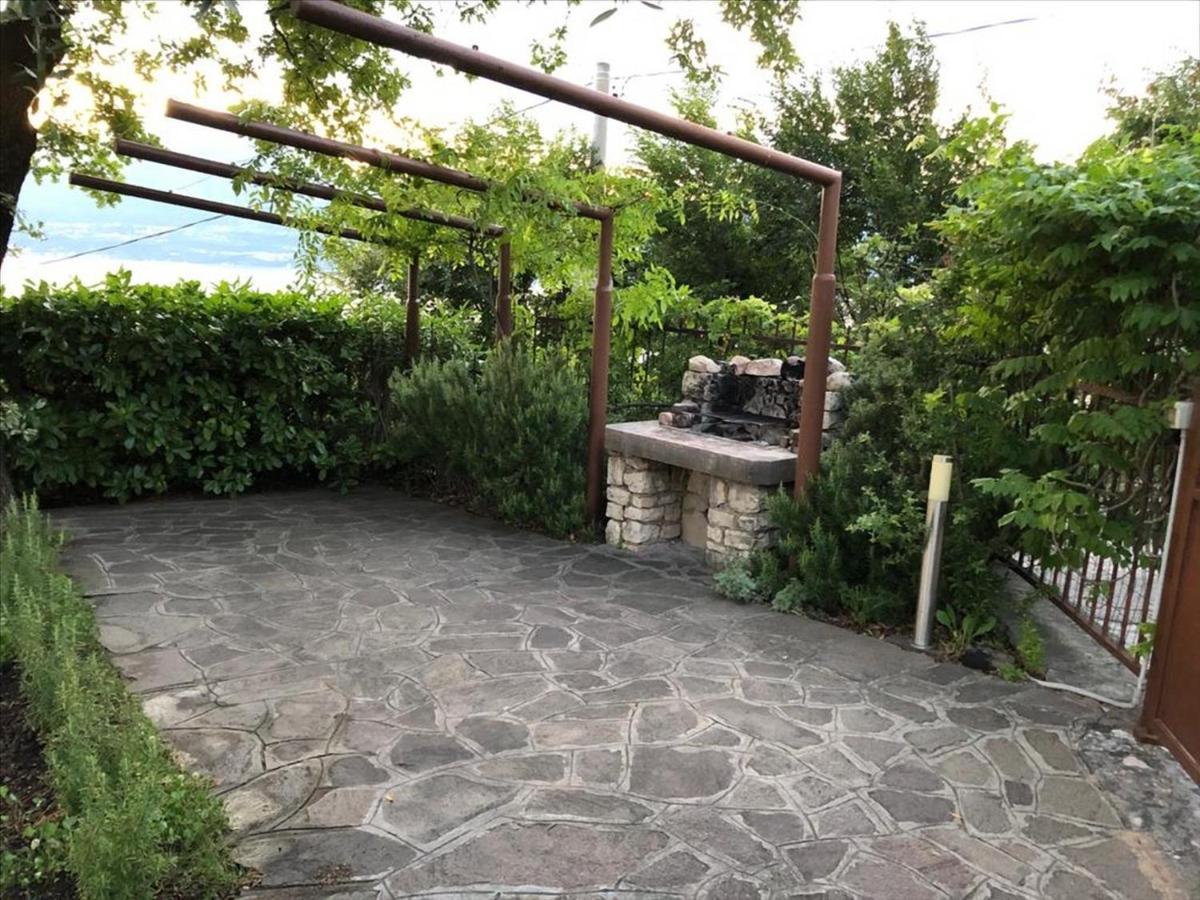 トッリ・デル・ベーナコ Casa Vacanze Mazurine10ヴィラ エクステリア 写真